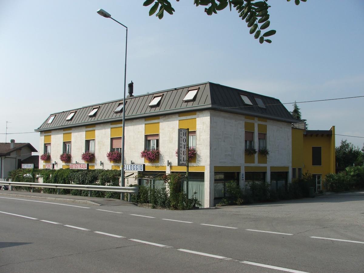 Hotel Ponte Autostrada Seriate Exterior photo