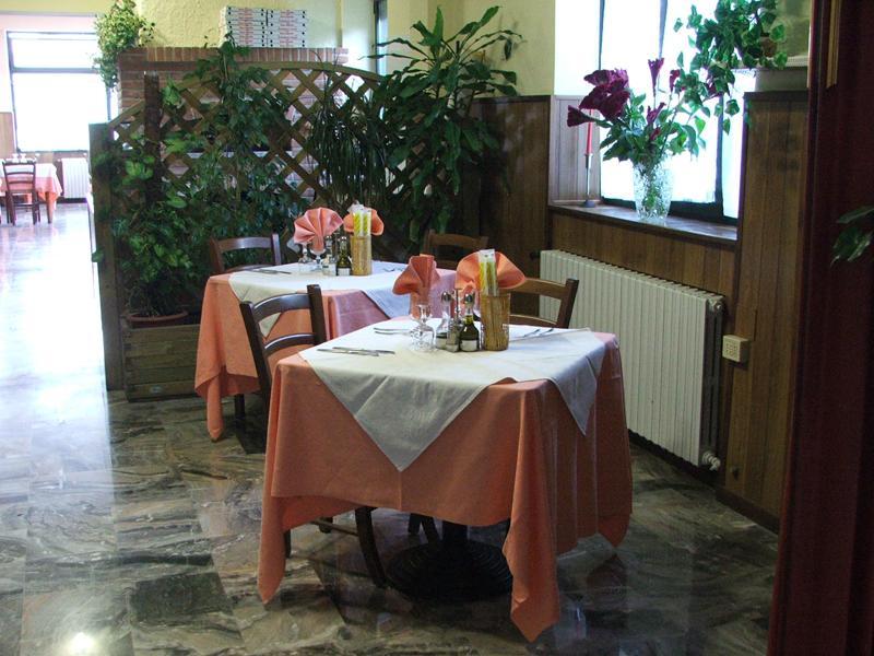 Hotel Ponte Autostrada Seriate Exterior photo