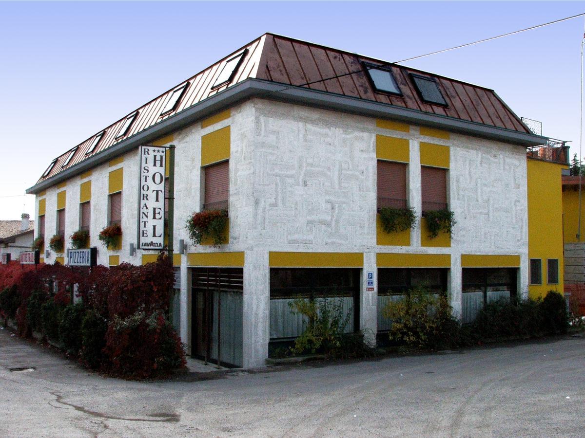 Hotel Ponte Autostrada Seriate Exterior photo